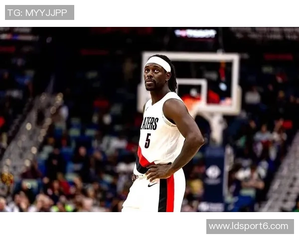 霍勒迪强调全力以赴的重要性称击败雷霆意义重大展现球队特质 霍勒迪强调全力以赴的重要性称击败雷霆意义重大展现球队特质