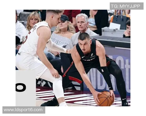 希罗称韦尔明确任务细节掌控能力令人赞叹 希罗称韦尔明确任务细节掌控能力令人赞叹